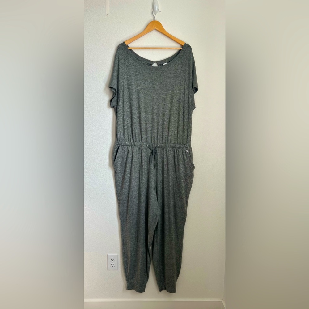 Livi Active Heather Charcoal Relaxed Jumpsuit